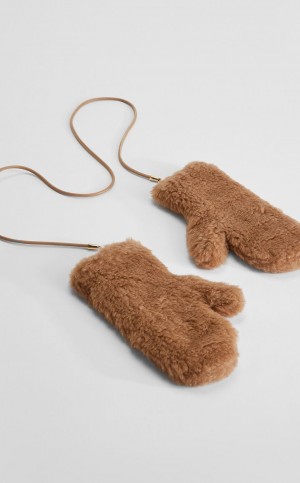 CAMEL MaxMara Mittens In Teddy Fabric Gloves | MMR594236