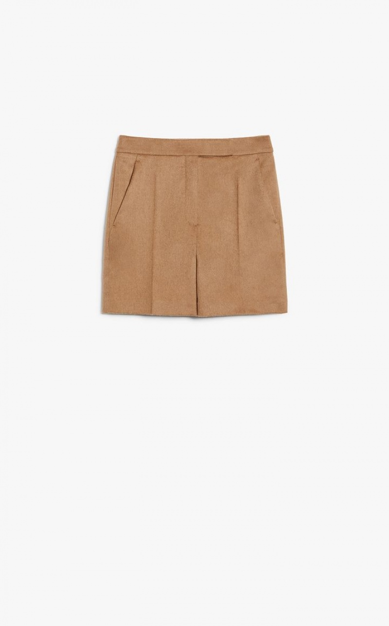 CAMEL MaxMara Camel Colour Shorts Trousers | MMR593737