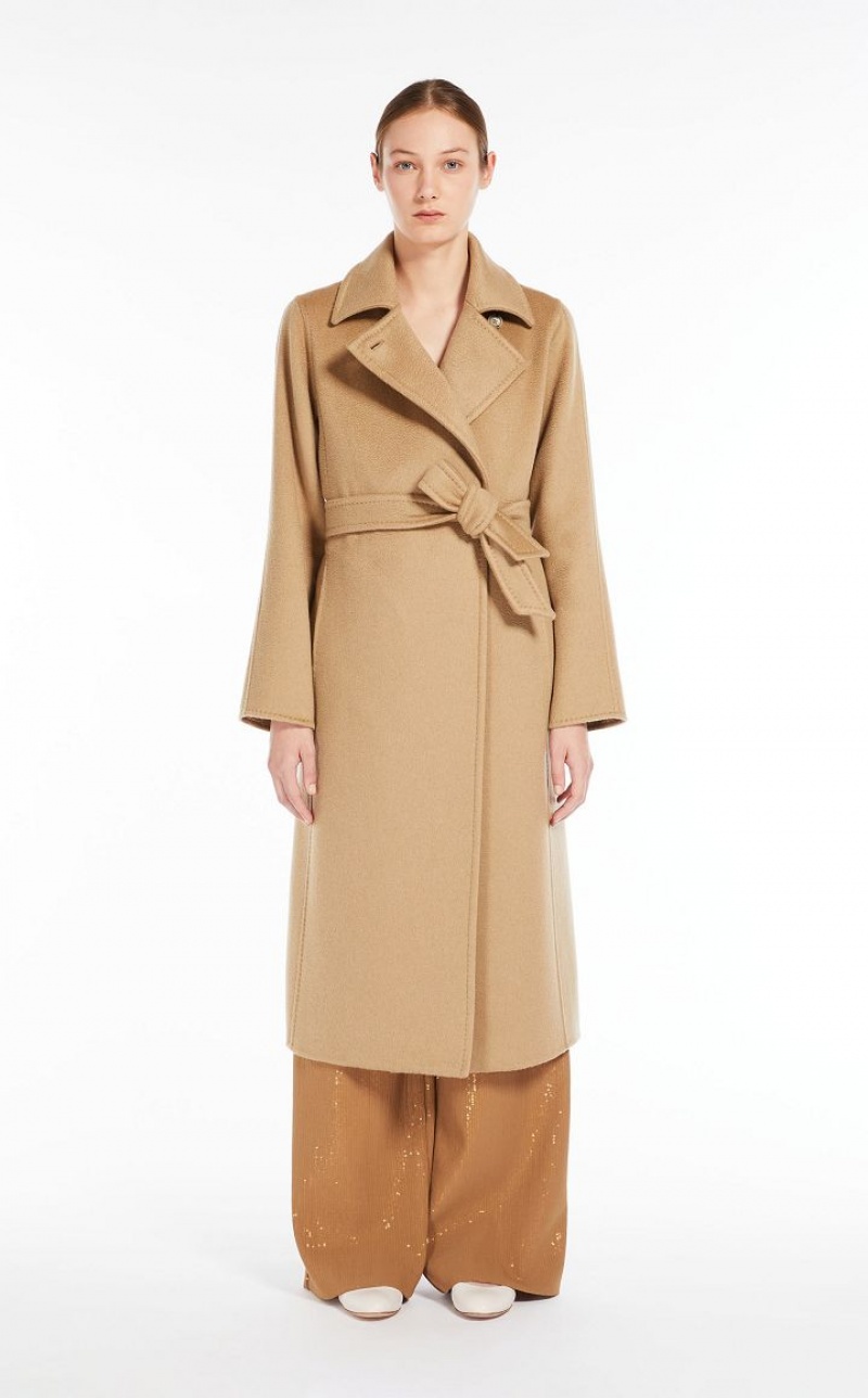 CAMEL MaxMara Manuela Icon In Cachemire Coats | MMR593893