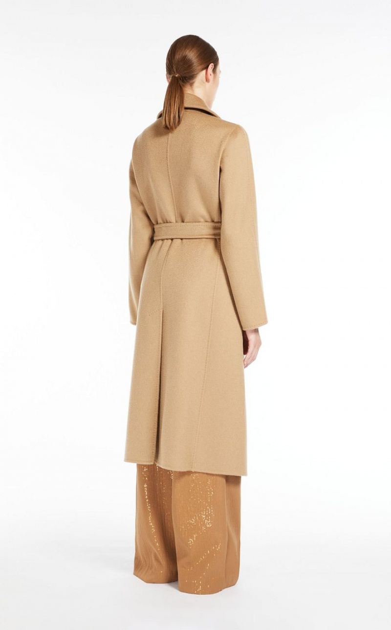 CAMEL MaxMara Manuela Icon In Cachemire Coats | MMR593893